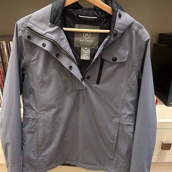 Aether ski or snowboarding pullover jacket - Picture 2 of 7